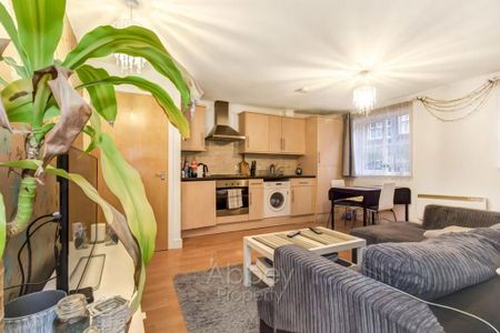 1 bedroom flat to rent - Photo 2