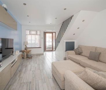 41 Silver Birch Courts, Belfast, BT13 2JJ - Photo 2