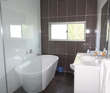 5-bedroom shared house, Room Pooraka Ave - Photo 3