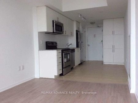 For Lease - 800 Lawrence Avenue Unit# 1921, Toronto, Ontario - Photo 4