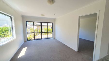 Modern 3 bedroom house in gated community - Photo 2