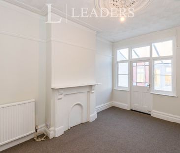 3 bedroom house to rent Laburnum Grove, Portsmouth, PO2 - Photo 1