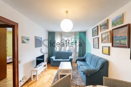 Alquiler de piso en Avenida Buenavista - Photo 2