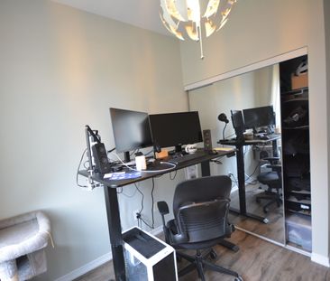 For Lease - 25 Coneflower Crescent Unit# Th 14, Toronto, Ontario - Photo 3