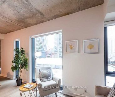 King Charlotte Lofts , #401 - Photo 2