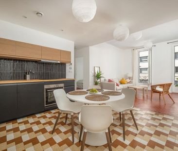 Location Appartement 5 pièces Meublé 92m² MARSEILLE 3ème - Photo 4