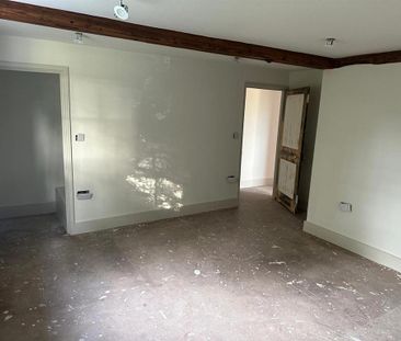 2 bedroom detached house to rent - Photo 2