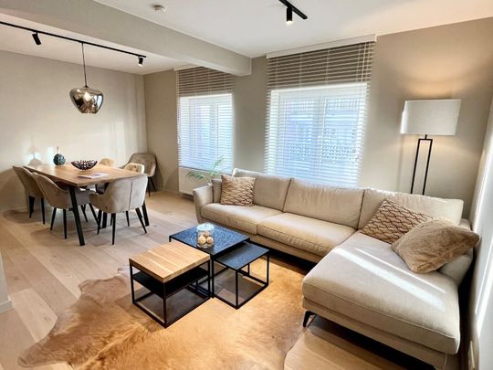 Mooi gerenoveerde woning in het hartje van Knokke nabij de Lippenslaan - Photo 1