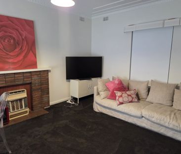 Family Home in Unley - Photo 3