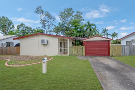 18 Casuarina Drive, Annandale. - Photo 5