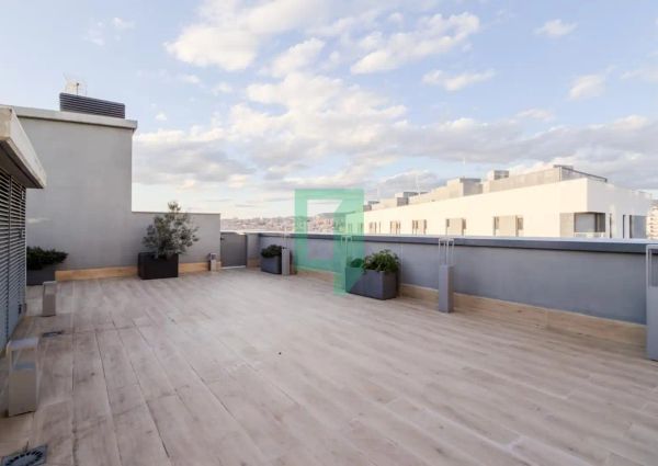 Piso de alquiler en Miquel Xirgu Rico, Port