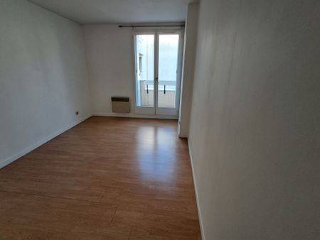 CPH IMMOBILIER Vous Propose 2 PIECES A GIF SUR YVETTE Gif-sur-Yvette (91190) - Photo 4