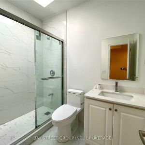 For Lease - 3238 Yonge Street Unit# 2nd Fl, Toronto, Ontario - Photo 3