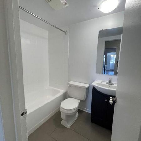 2 CH - 1 SDB - Gatineau - $1,695 /mo - Photo 3