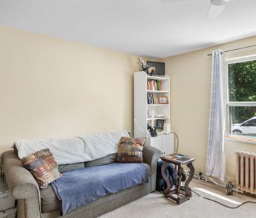 For Lease - 213 Lakeshore Road Unit# 1, Mississauga, Ontario - Photo 4