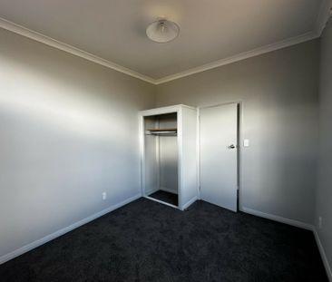 Renovated, warm and close to the beach! - Photo 4