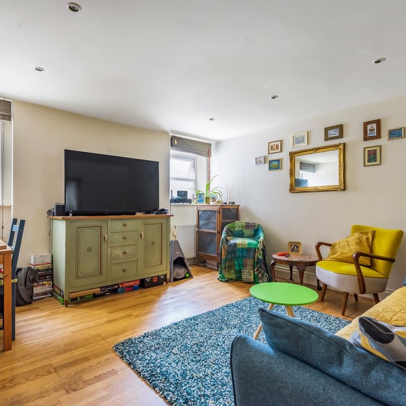 Sutherland Road, West Ealing, London, W13 - Photo 1