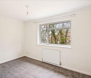 2 bedroom semi-detached house to rent - Photo 3