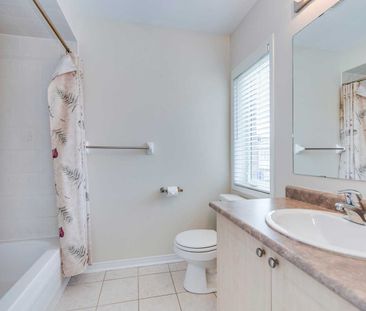 For Lease - 2258 Seton Crescent, Burlington, Ontario - Photo 5