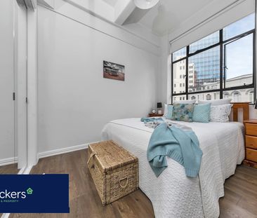 New York Style Character Apartment - Photo 4