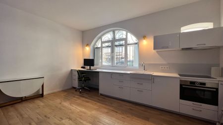 Appartement a louer Paris - Loyer €1 238/mois charges comprises ** - Photo 2