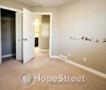 12 Skyview Circle NE, Calgary - Photo 6