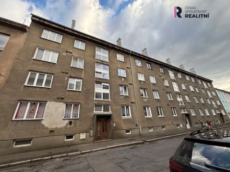 Pronájem bytu 2+1, Sokolov 48m - Photo 3