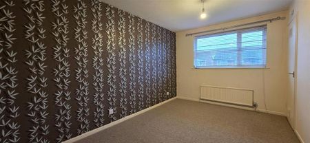 2 bedroom end of terrace house to rent - Photo 3