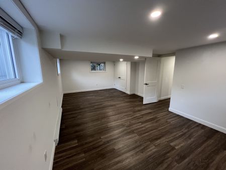 For Lease - 176 Queensdale Avenue Unit# Lower, Hamilton, Ontario - Photo 5
