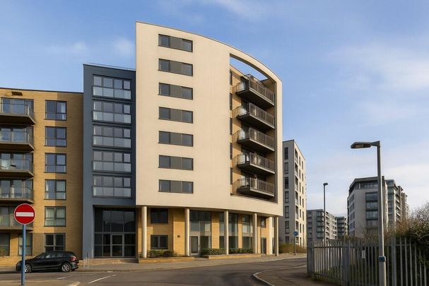 2 bedroom flat to rent - Photo 1