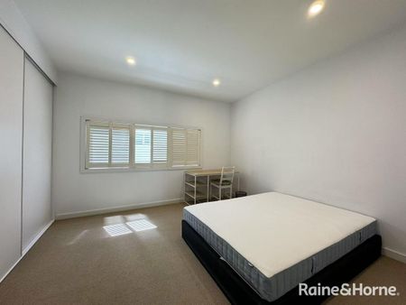 2/25 Gilles Street, Adelaide, SA 5000 - Photo 3