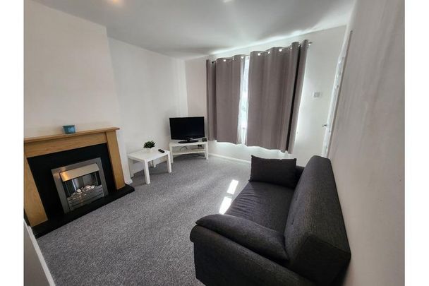 3 bedroom house share to rent - Photo 1