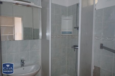Location Appartement 3 pièces 53m² CARPENTRAS 84200 - Photo 2