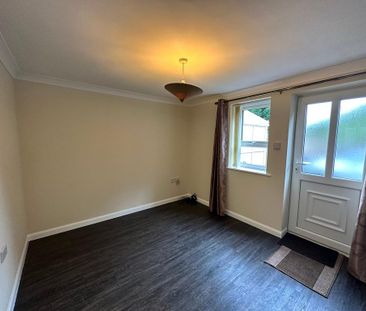 1 bedroom terraced house to rent - Photo 3