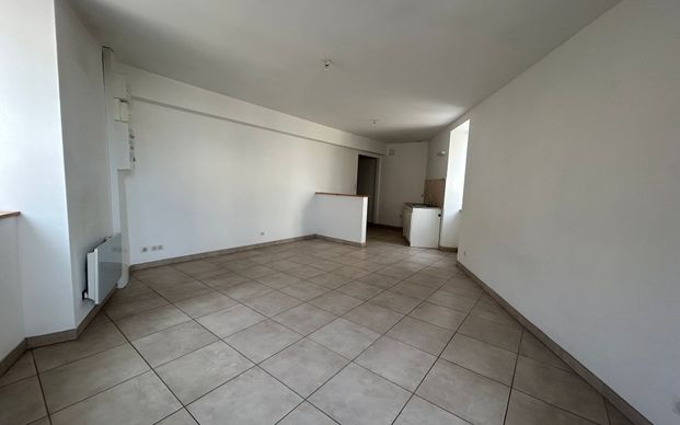 Appartement à louer 2 pièces • 43 m2 Lablachère - Photo 1