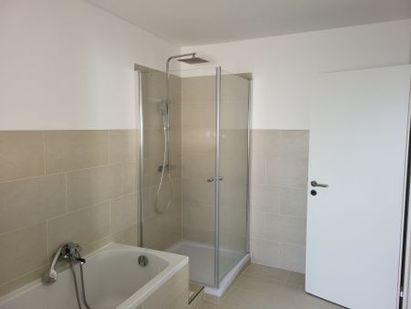 Renovierte 3 Zimmerwohnung mit schicker Einbauküche in zentraler Lage in Welschneudorf! - Photo 2