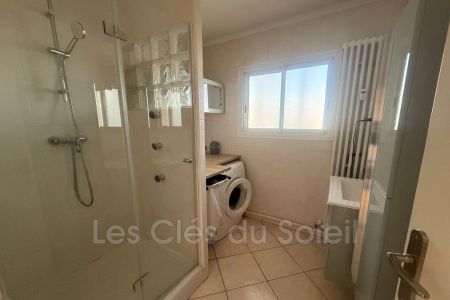 Location appartement 3 pièces 56 m² Toulon - Photo 4