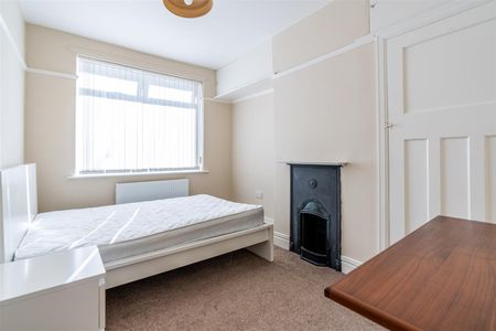 2 bed flat to rent in Birchwood Avenue, Newcastle Upon Tyne, NE7 - Photo 5