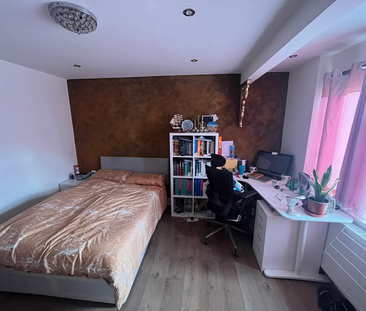 1 bedroom in a house share to rent - Photo 5