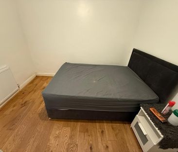 Room in a Shared House, Upperton Road, LE3 - Photo 5