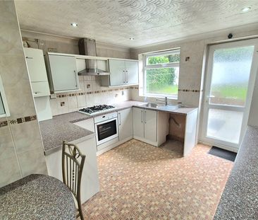 Rose Hill Avenue, 18, Blackburn, BB1 1YW, Lancashire - Photo 5