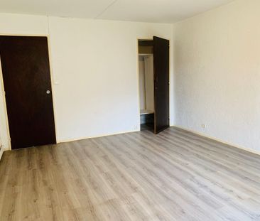 "AUX PORTES DU PARADIS" - Location Appartement poitiers : 32.62 m2 - Photo 4