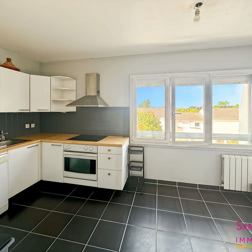 Appartement Poissy 3 pièce(s) Meublé 68.95 m2, - Photo 1