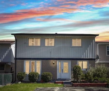 For Lease - 29 Jackman Drive, Brampton, Ontario - Photo 2