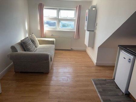 1 bedroom flat to rent - Photo 4