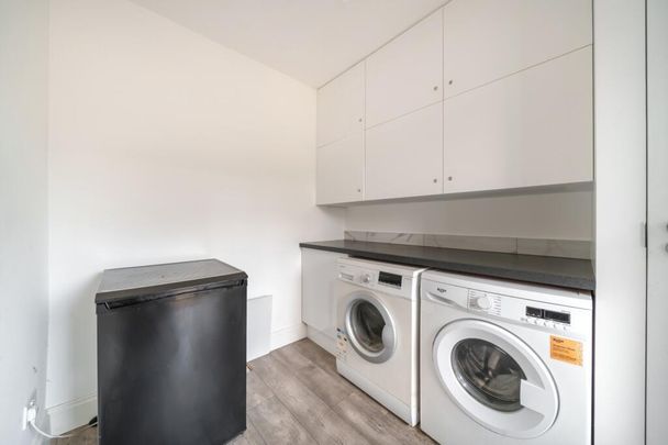 6 bedroom terraced house to rent - Photo 1