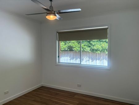 4-bedroom, 2 bathrooms plus bungalow - Photo 3