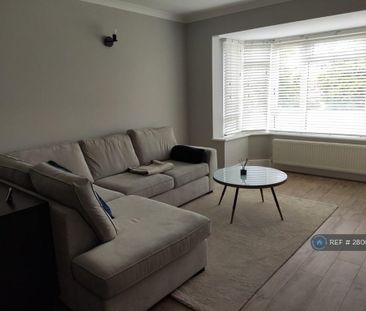 2 bedroom maisonette to rent - Photo 2