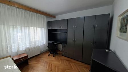 De inchiriat apartament 3 camere, Tg. Mures, Cornisa (UMF) - Photo 5