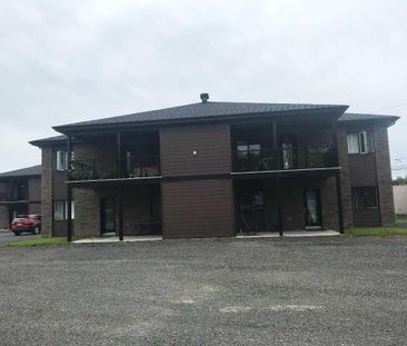 4 1/2 à louer (Bromptonville) - Photo 2